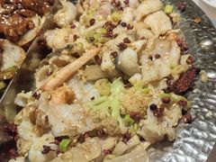 -小鱼小牛·鱼牛干锅·脆鱼火锅(世欧广场店)