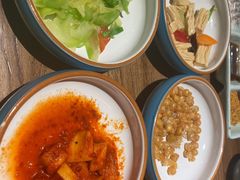 -明洞阿姨·韩式酱蟹烤肉·创意料理(三元桥店)