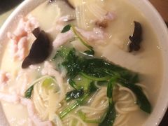 青菜肉丝面-花园茶楼(兴城西路店)