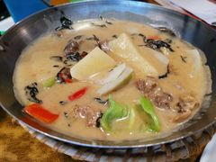 青咖喱牛腩配饭-热浪岛马来餐厅