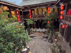 -香满楼.建水老宅院