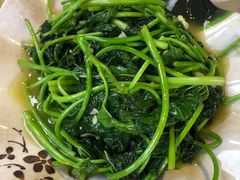 -阿浪海鲜连锁加工店(B栋2排1号火车头店)