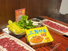 -沙胆彪炭炉牛杂煲(上海日月光广场店)