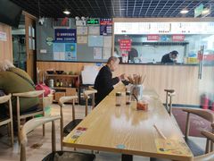 -香山胡记吴江路生煎(灵山路店)