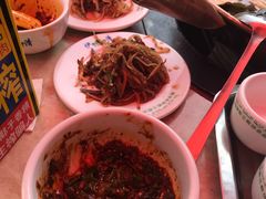 -朝伟清真铜瓢牛肉馆(三十年老·店)