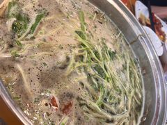 -养牛邓·潮汕牛肉海鲜自助火锅(广州店)