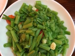 清炒南瓜藤-小乡小镇·传承桐庐土菜·老板亲自烧的菜