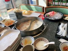 -江小渔鲜鱼火锅(辽沈二街店)