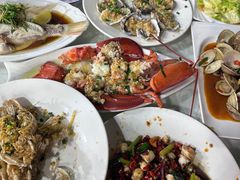 -范饭椰林川湘味海鲜·椰子鸡(三亚湾椰梦长廊店)