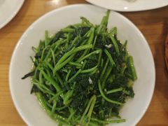 -品鲜村农家菜·阳澄湖大闸蟹(总店)