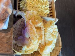 -尚尚仙·酸汤猪手·猪肚鸡火锅(华联万柳购物中心店)