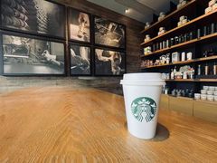 -星巴克(洛阳中州路王府井店)