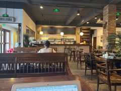 -藏书馆咖啡LibraryCoffee·Bistro(牡丹园店)