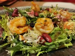 芝麻菜黑醋橄榄油配印尼虎虾-卡本妮法餐厅·北京和平宾馆