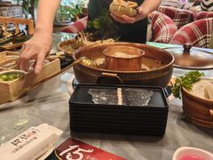 -慢丽江·云南野生菌土鸡锅(付家庄店)