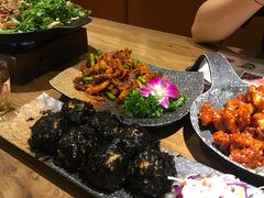 金枪鱼泡菜饭团-冰川延边料理·炭烤串(原小木屋店)