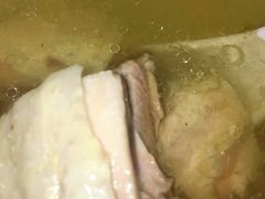 -老乡鸡(上海白玉兰广场店)