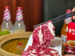 -周记潮汕牛肉·小龙虾烧烤(九亭金地广场店)