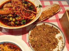 -辣小鲜·南昌大排档(船山路店)