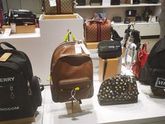 -唯品会(北京国瑞城店)