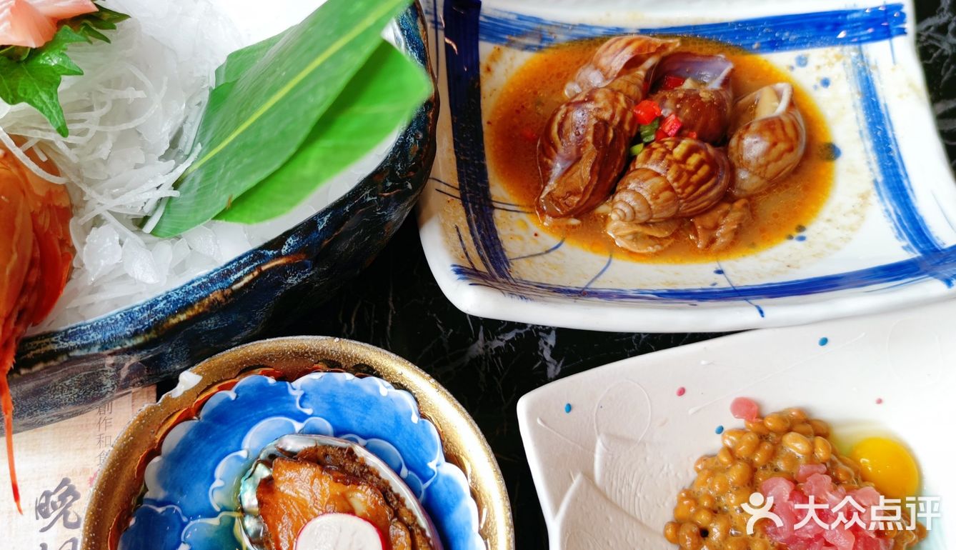 减肥也要去拔草的海鲜日料放题店