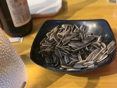 -华府九号海鲜烧烤大排档(龙域店)