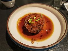 鸭黄狮子头-梅飞酒家(桑园路店)