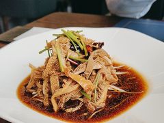-湖畔鲁菜·二十年老字号餐厅(大明湖店)