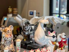 -Fridi Patisserie Cafe