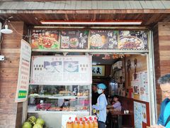-三爷糟粕醋·鲜鱼汤·海南特色小吃(新华南路店)