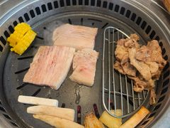 -韩香福烤肉庄园(文化西路店)
