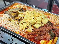 -在巷子里的烤肉店·螺蛳粉烤鱼·牛蛙(和美城店)
