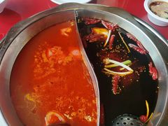 鸳鸯老火锅-山城辣妹子(定福庄店)