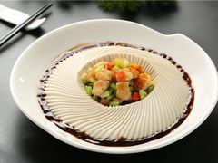 生拆蟹肉扒千叶豆腐-悦湖公馆