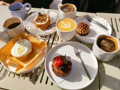 -UNI UNI(环亚凯瑟琳店)