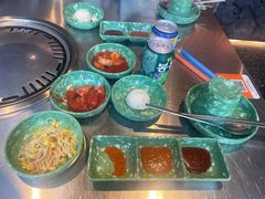-欧巴炭烤肉오빠숯불구이(南京东路店)
