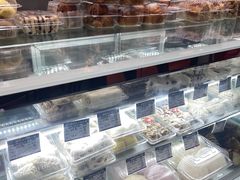-白玉兰食品(中山公园龙之梦店)