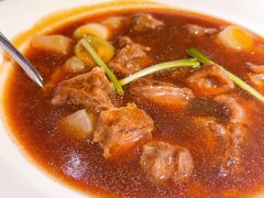 鲍汁萝卜牛腩煲-留半山·香港食堂(啦啦宝都店)