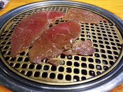 -唯成•韩国炭火烤肉 유성고기