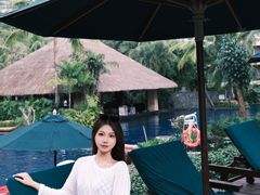 -三亚湾海居铂尔曼度假酒店