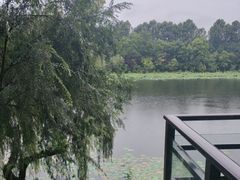 -上海怡沁园度假酒店