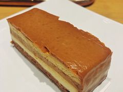 朗姆焦糖榛果脆慕斯蛋糕-星巴克臻选(济南万达店)