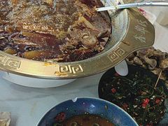 -鑫郭氏·南昌20年大排档·小龙虾羊蝎子(潮阳里店)