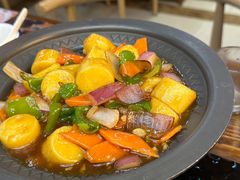 -东北哈尔滨酱骨头馆房掌柜铁锅炖