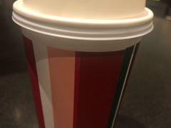 -星巴克(西藏路店)