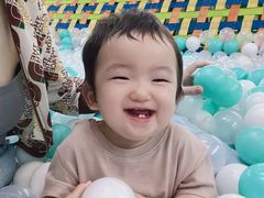 -蒙特利亲子乐园