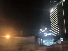 -凤凰汇购物中心