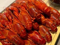 -肥肥虾庄·金牌油焖大虾(杨园滨江时代walk店)