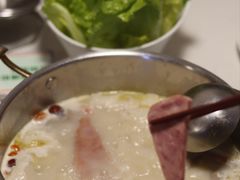 -煲王粤菜餐厅(中侨中心店)