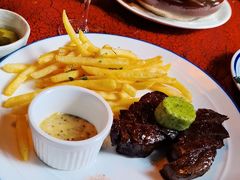 -羽深肉铺 Steak & Wine